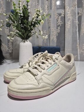 Adidas Originals Continental 80 - Off White / Pink / Clear Mint Size M8 & W9.5